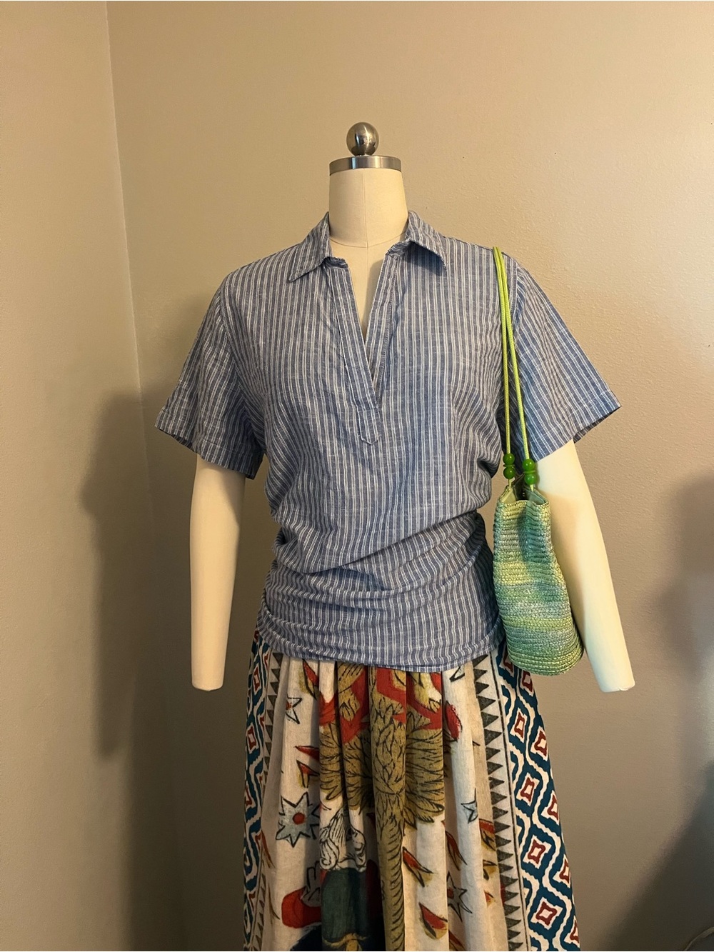 Open back Blue Striped Short-Sleeve Linen Shirt